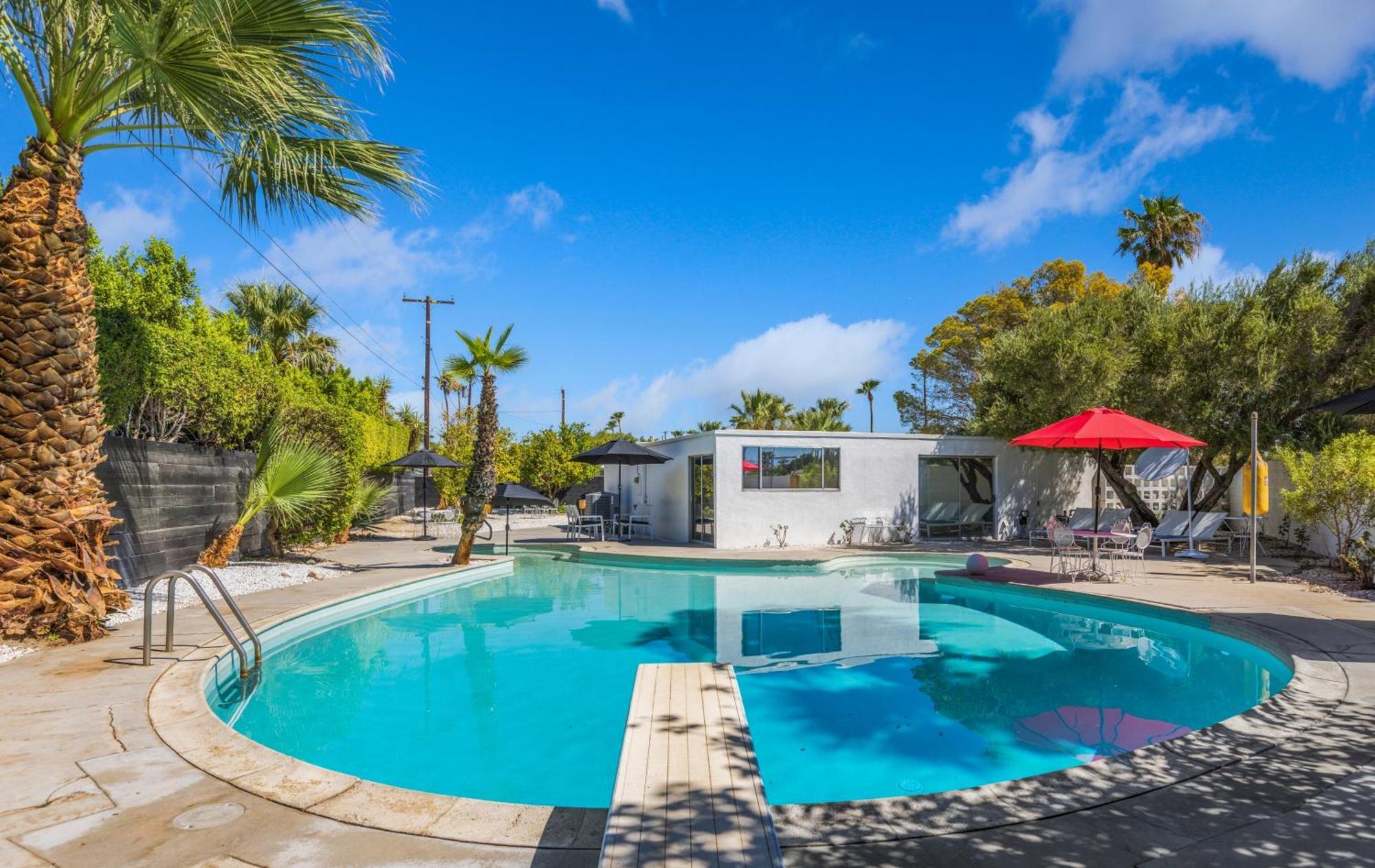 Former Steve Mcqueen'S Home Palm Springs Extérieur photo